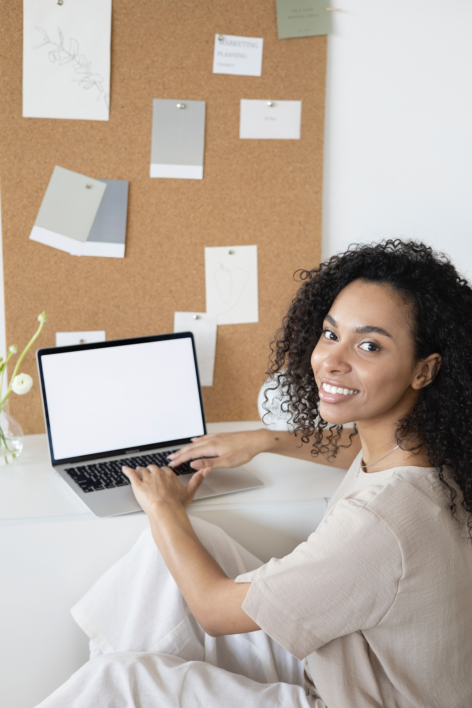 Borstvoeding op het Werk: Tips voor Succesvol Kolven op het Werk - Baboa Borstkolf